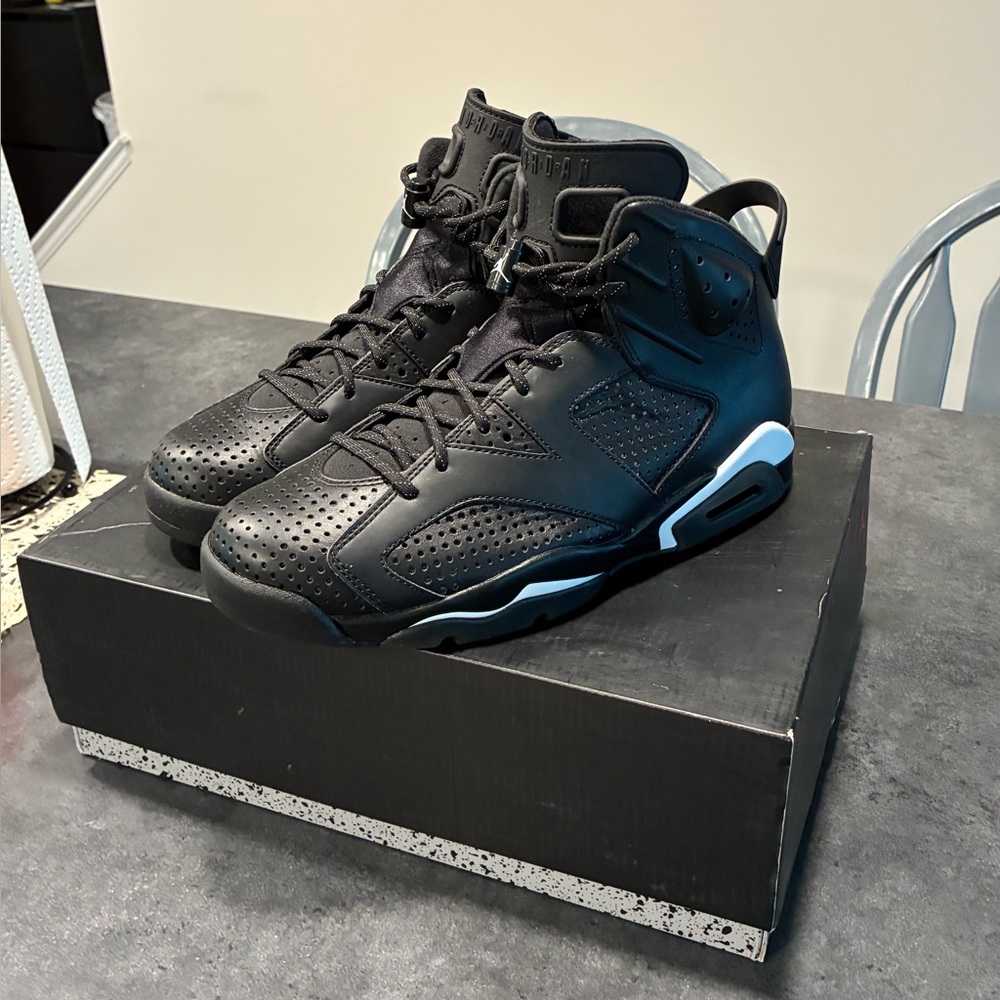 🔥Jordan 6🔥 - Picture 5 of 12